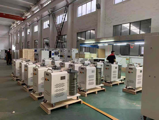 撥片式工業(yè)吸塵器